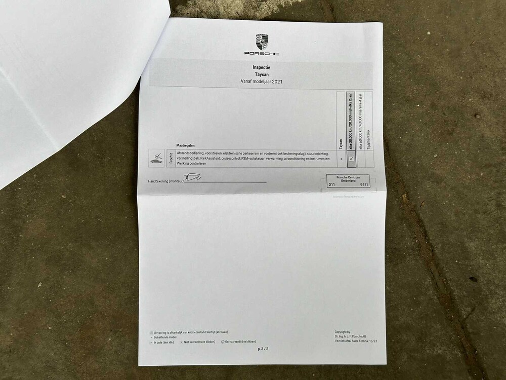 Porsche Taycan Cross Turismo 4 93 kWh 381pk 2022, R-651-PT