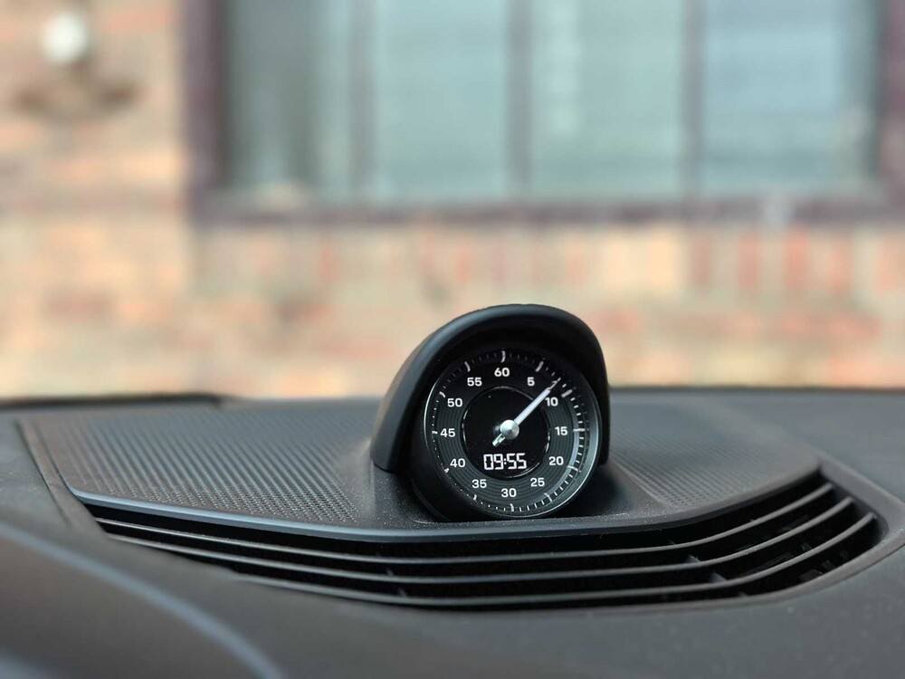 Porsche Taycan Cross Turismo 4 93 kWh 381pk 2022, R-651-PT