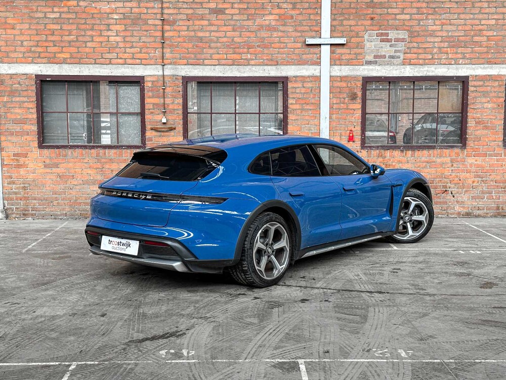 Porsche Taycan Cross Turismo 4 93 kWh 381pk 2022, R-651-PT