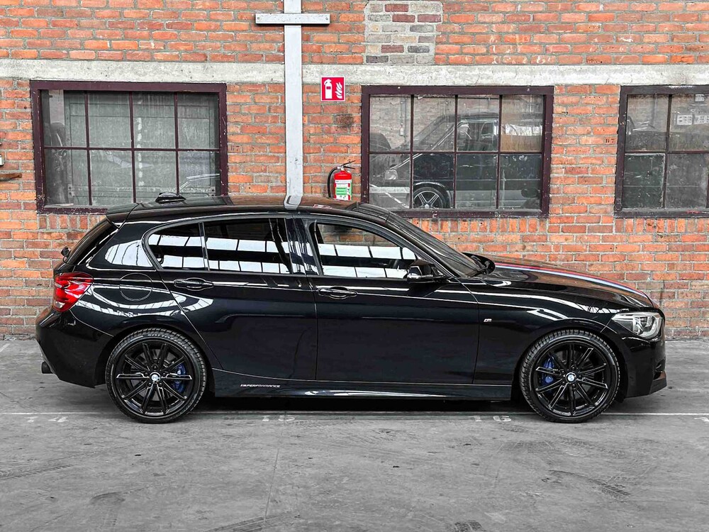 BMW M135i xDrive High Executive F20 320pk 2013 1-serie, NG-484-F