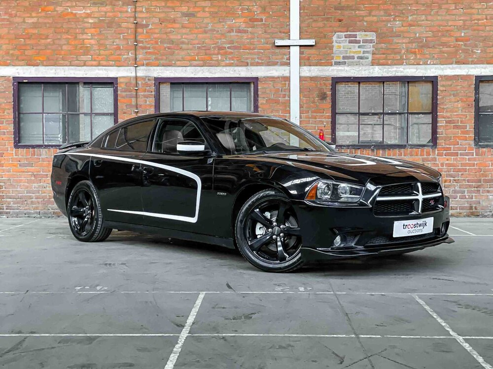 Dodge Charger RT HEMI 5.7 V8 375pk 2013