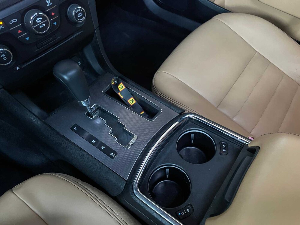 Dodge Charger RT HEMI 5.7 V8 375pk 2013