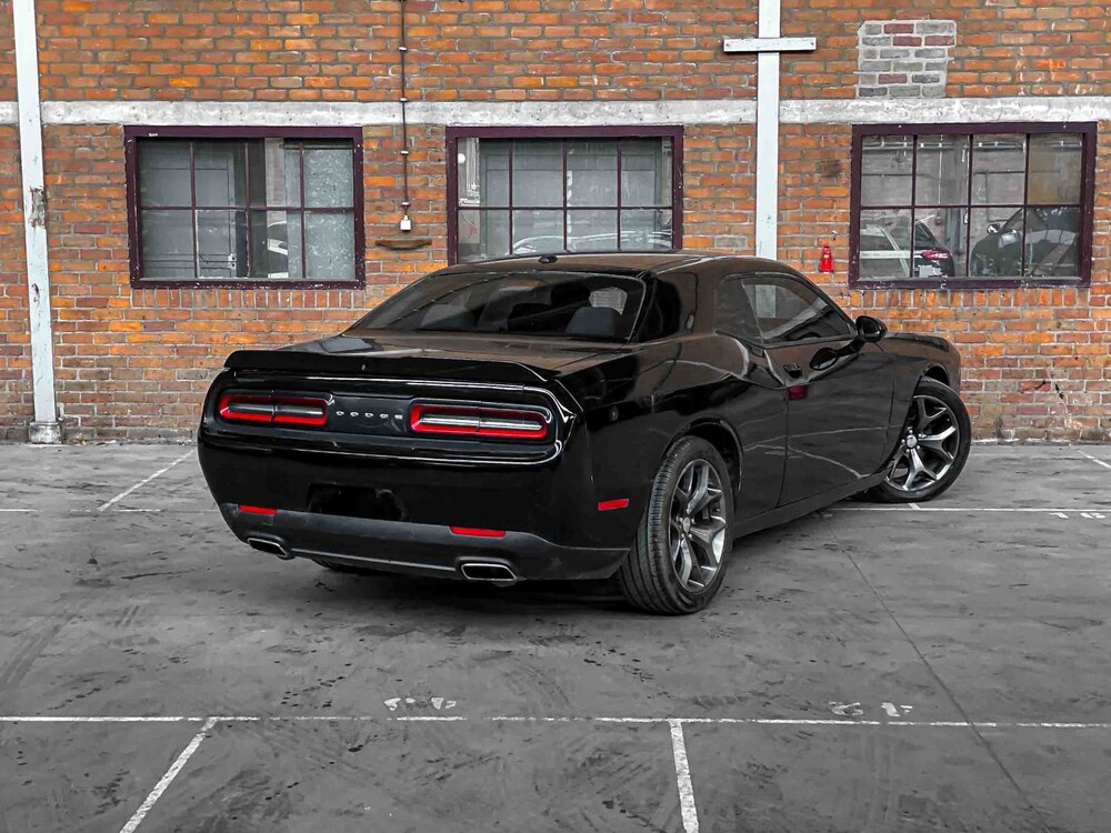 Dodge Challenger SXT 3.6 V6 305pk 2016