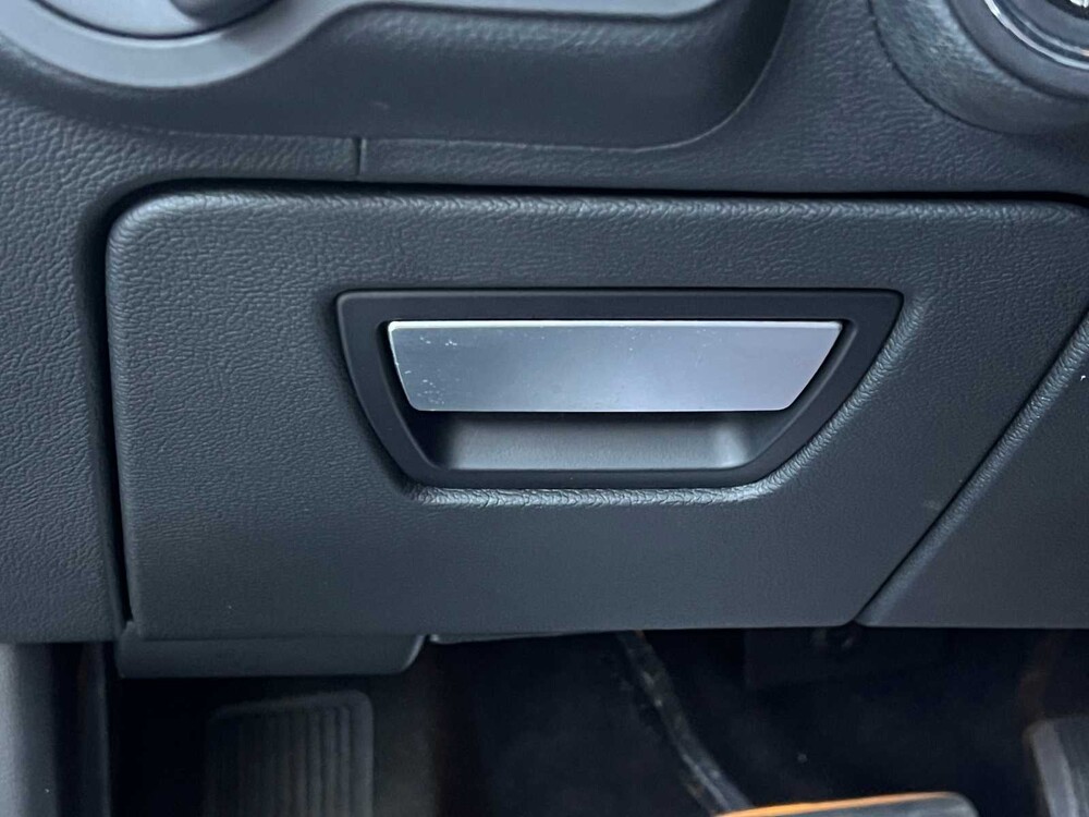 Maserati Ghibli 3.0 V6 D 275pk 2014, X-048-BF