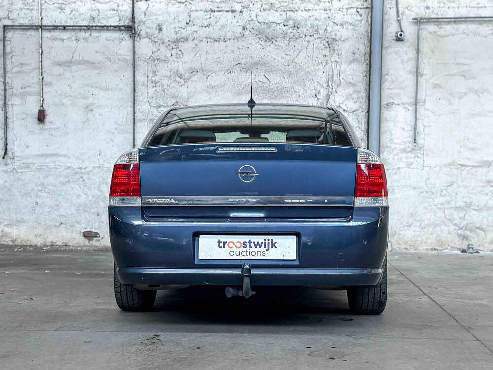 Opel Vectra 1.8-16V Executive 140hp 2007, 60-ZB-NK