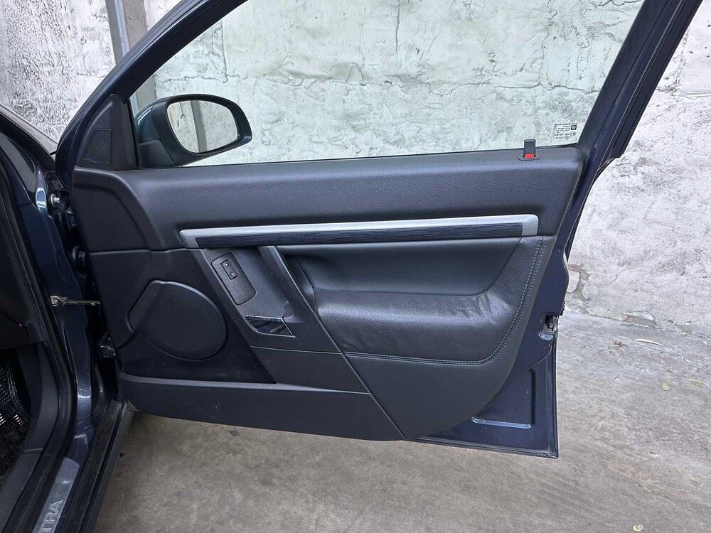 Opel Vectra 1.8-16V Executive 140hp 2007, 60-ZB-NK