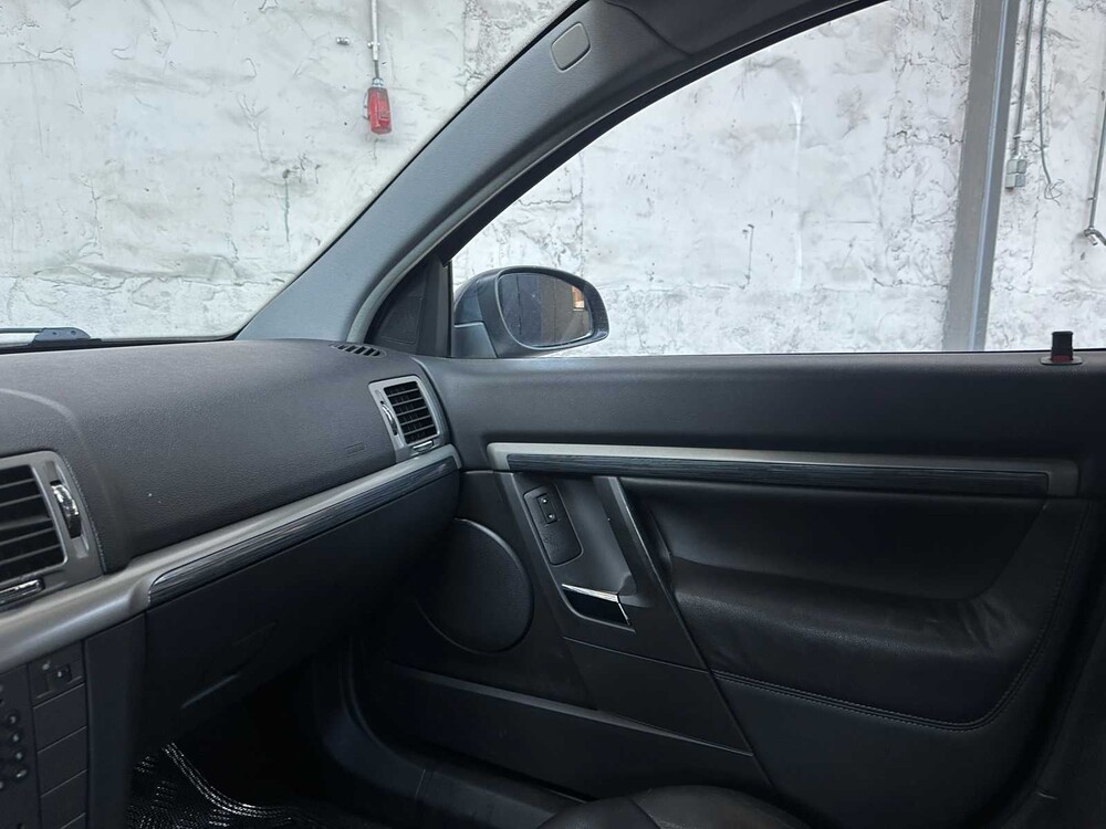 Opel Vectra 1.8-16V Executive 140hp 2007, 60-ZB-NK