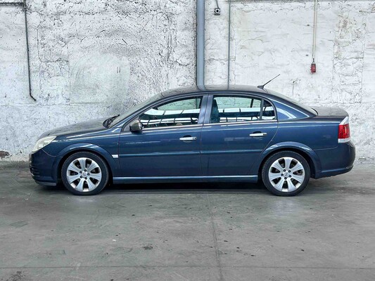 Opel Vectra 1.8-16V Executive 140pk 2007, 60-ZB-NK
