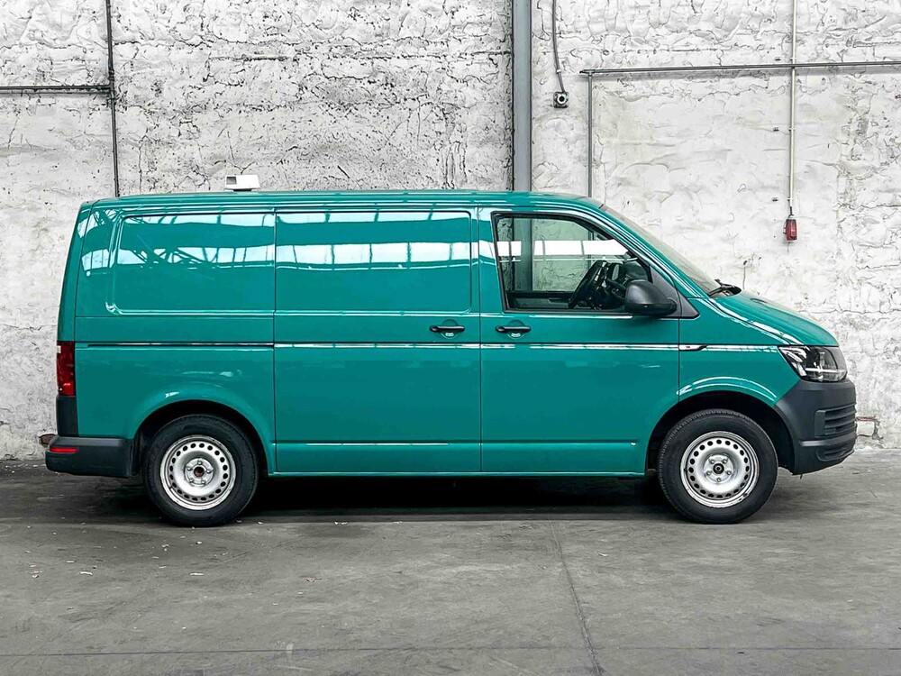 Volkswagen Transporter 2.0 TDI L1H1 Highl. 84hp 2018, V-236-PF