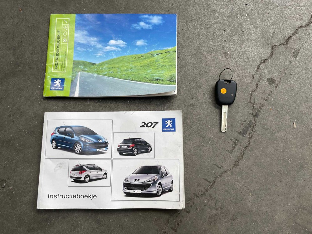 Peugeot 207 1.4 VTi Cool 'n Blue 95hp 2008, 05-ZH-XZ