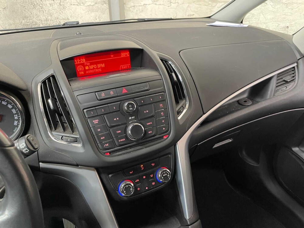 Opel Zafira Tourer 1.4 Edition 140hp 2012, 95-TKG-6