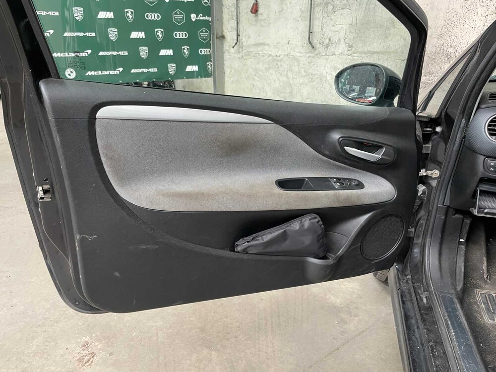 Fiat Punto Evo 1.3 M-Jet Dynamic 84hp 2011, 87-NZX-2