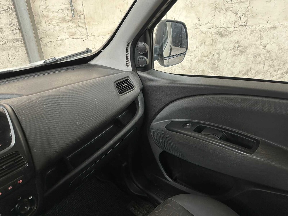 Fiat Doblò Cargo 1.3 MultiJet SX 90hp 2014, VJ-027-K Commercial Vehicle