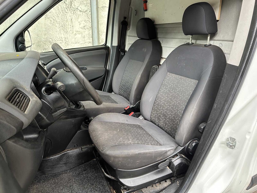 Fiat Doblò Cargo 1.3 MultiJet SX 90hp 2014, VJ-027-K Commercial Vehicle