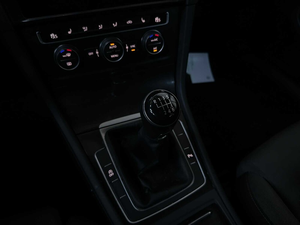 Volkswagen Golf 1.5 TSI CL Bns 131hp 2020, G-769-ZZ