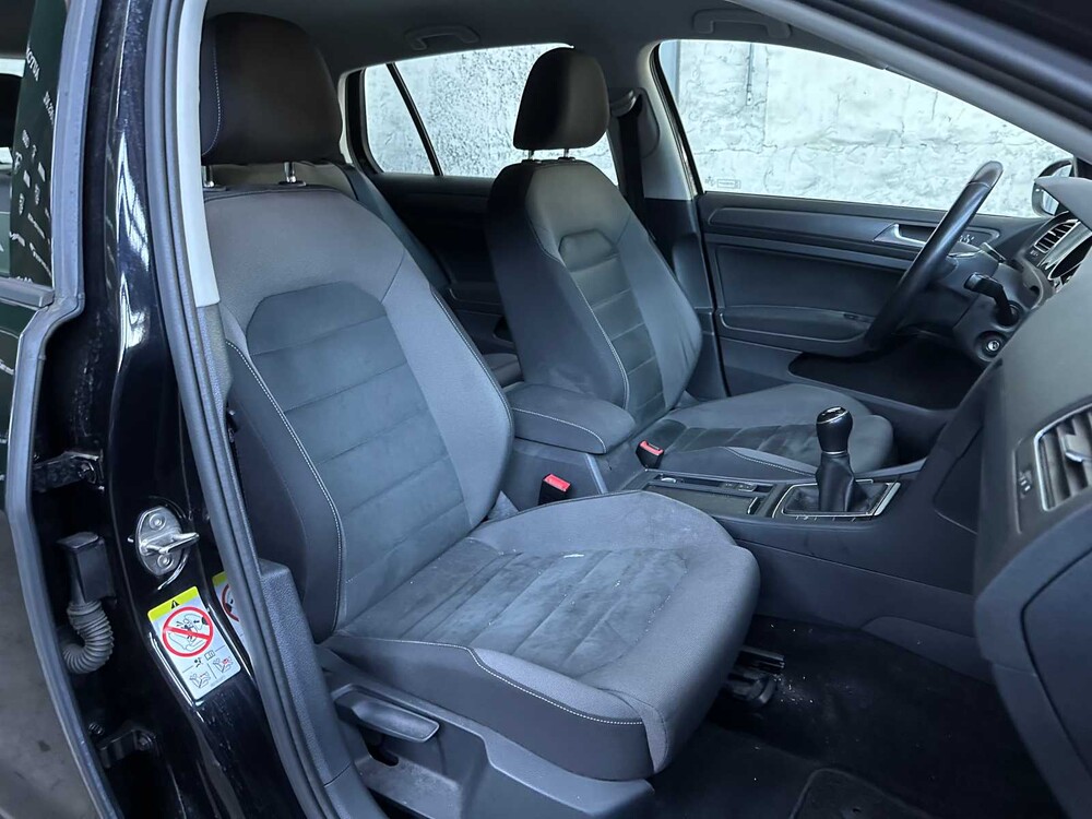 Volkswagen Golf 1.5 TSI CL Bns 131hp 2020, G-769-ZZ