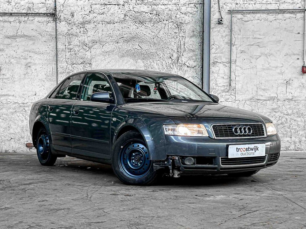 Audi A4 Sedan 2.0 FSI 150hp 2002 75-JZ-RP