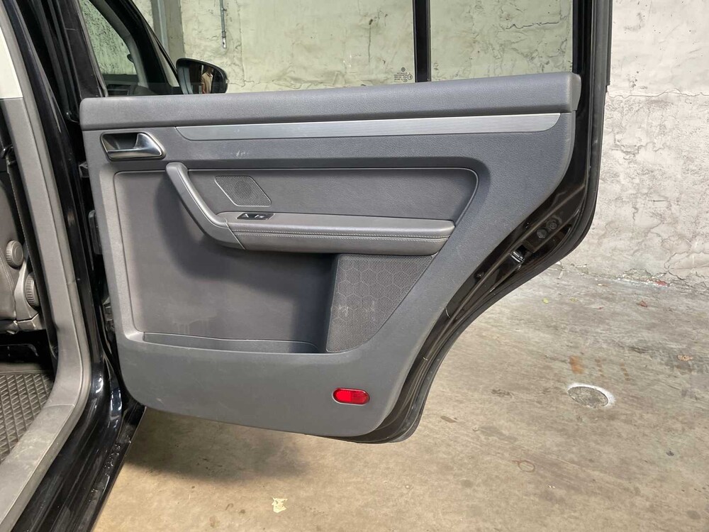 Volkswagen Touran 1.4 TSI Comfl. Eco 150hp 2012, HJL-34-B