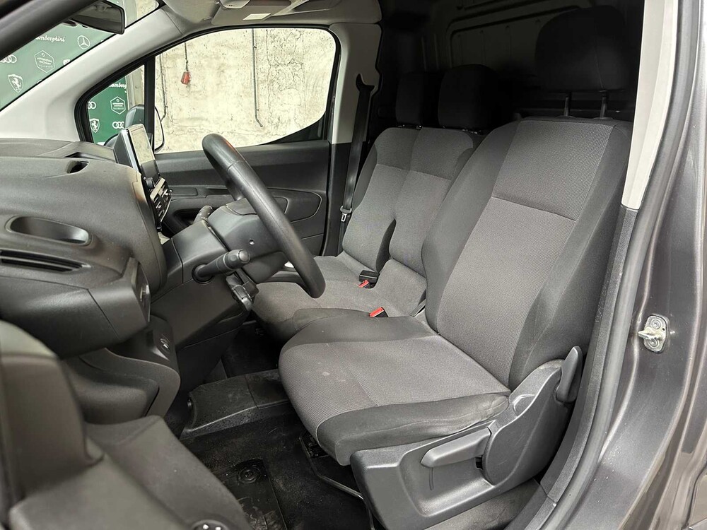 Toyota PROACE CITY 1.5 Profession. Long 131hp 2020, VHL-56-G