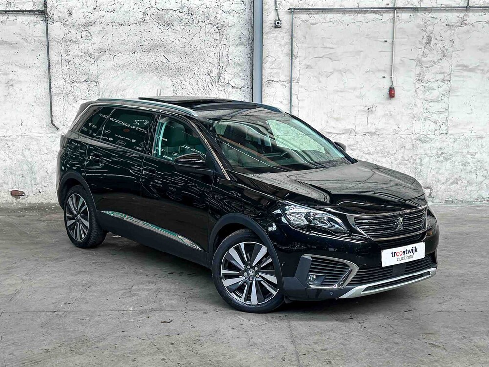 Peugeot 5008 1.2 PureTech Allure 131hp 2018, SN-451-R