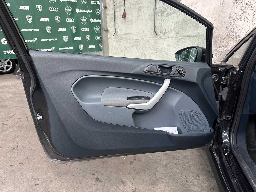 Ford Fiesta 1.6 Ghia 120hp 2010, R-735-PH