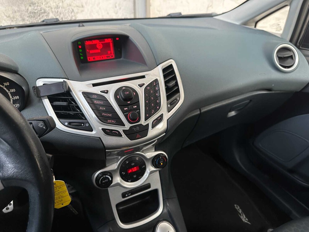 Ford Fiesta 1.6 Ghia 120hp 2010, R-735-PH
