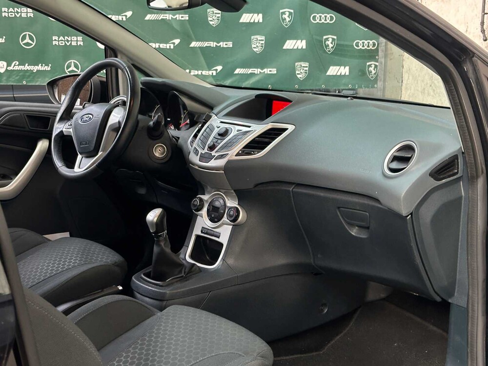 Ford Fiesta 1.6 Ghia 120hp 2010, R-735-PH