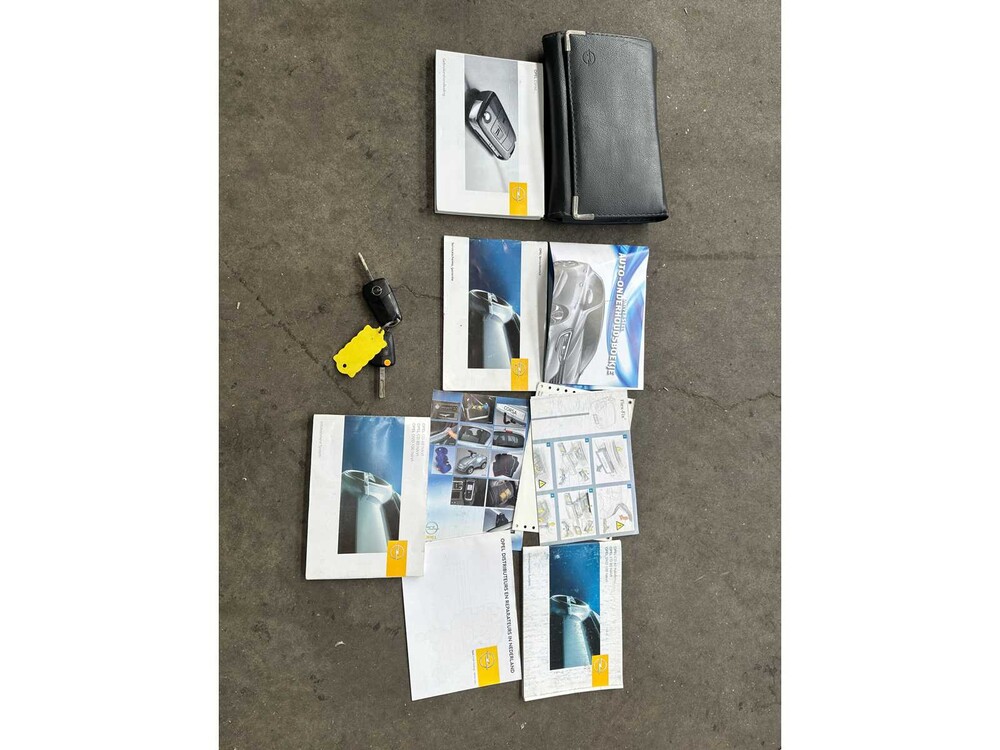 Opel Corsa 1.4-16V Bns Sport 90hp 2007, 70-XH-JK