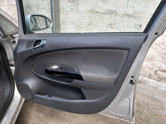 Opel Corsa 1.4-16V Bns Sport 90pk 2007, 70-XH-JK