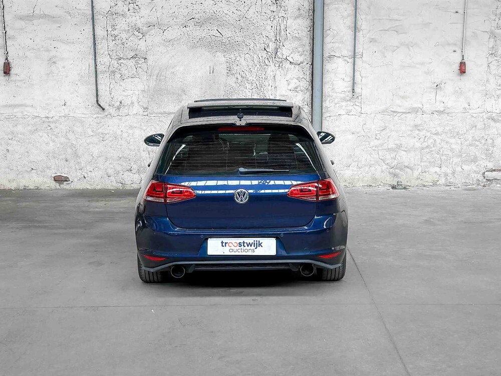 Volkswagen Golf 1.4 TSI ACT Business Edition 150hp 2015, 7-ZKB-17