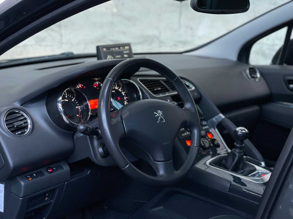 Peugeot 3008 1.2 PureTech Allure 131hp 2016, K-496-HJ