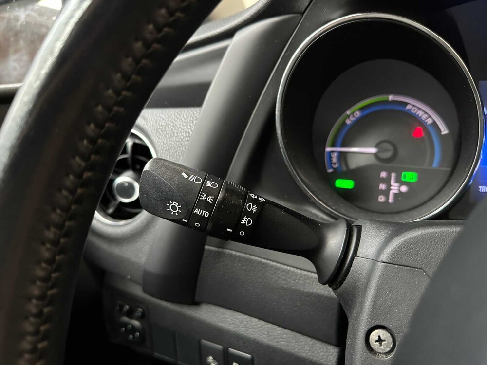 Toyota Auris Touring Sports 1.8 Hybrid Lease Pro 99hp 2015, HP-749-Z