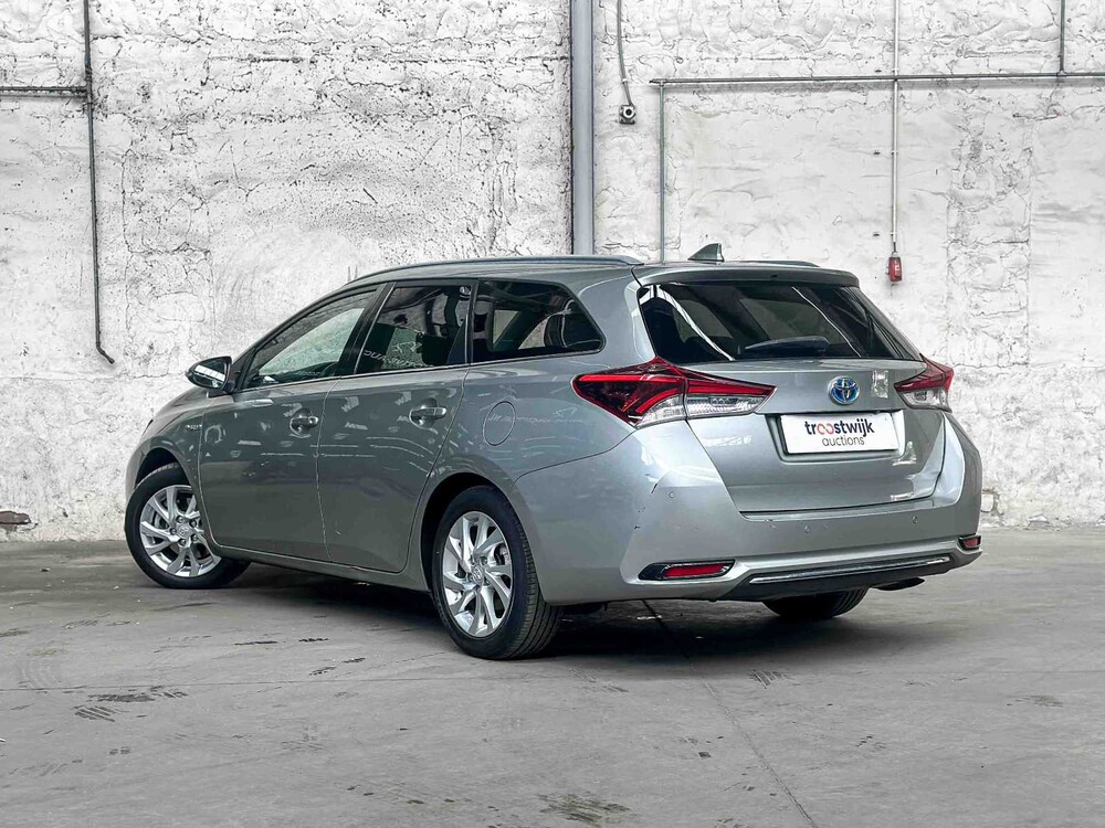 Toyota Auris Touring Sports 1.8 Hybrid Lease Pro 99hp 2015, HP-749-Z