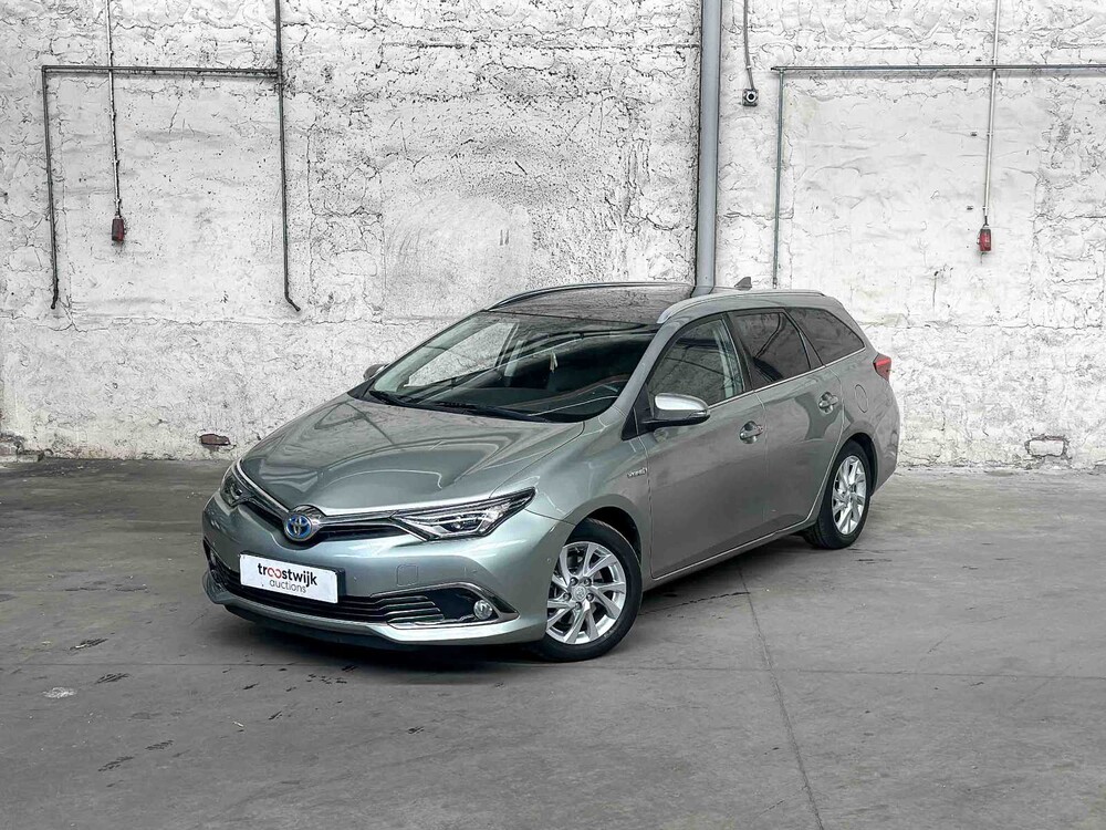 Toyota Auris Touring Sports 1.8 Hybrid Lease Pro 99hp 2015, HP-749-Z