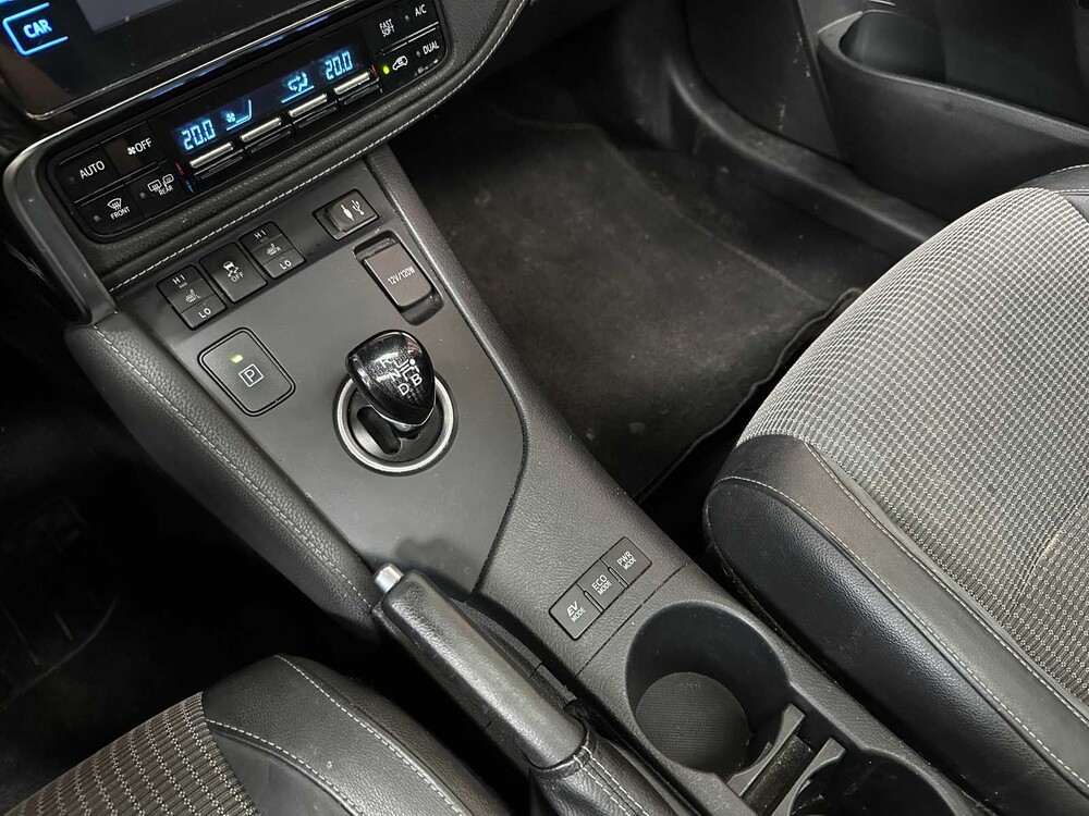 Toyota Auris Touring Sports 1.8 Hybrid Lease Pro 99hp 2015, HP-749-Z