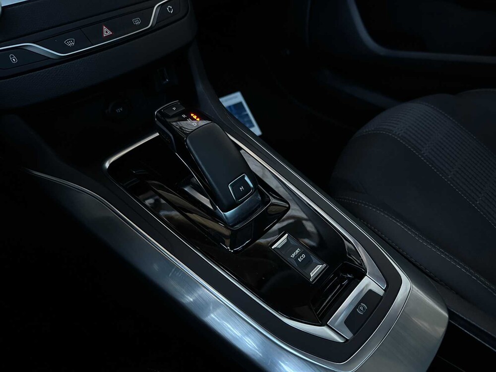 Peugeot 308 SW 1.5 BlueHDi B.L.Pre. 131hp 2019, XS-786-D