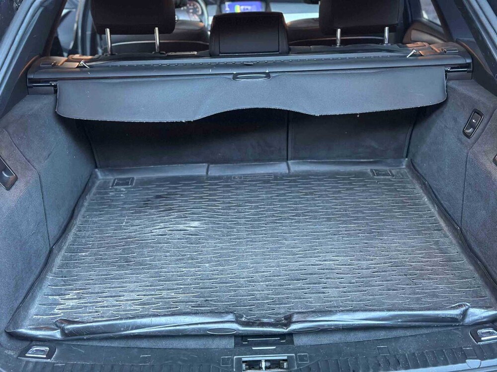 BMW 525i Touring Executive 218hp 2009 5-series E61, 02-LRN-4