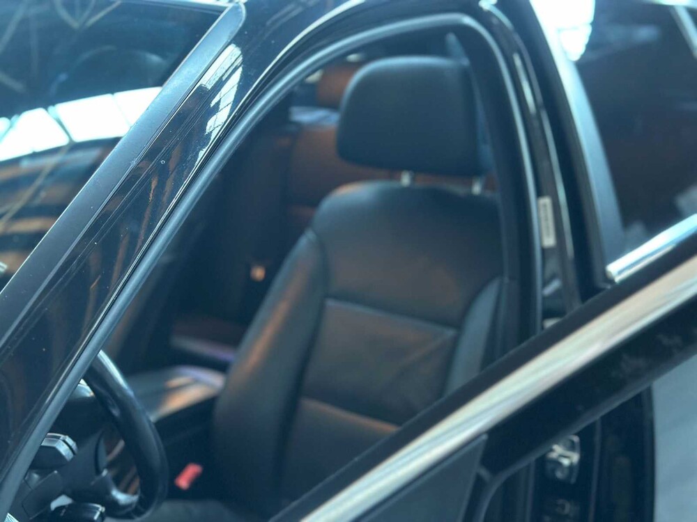 BMW 525i Touring Executive 218hp 2009 5-series E61, 02-LRN-4