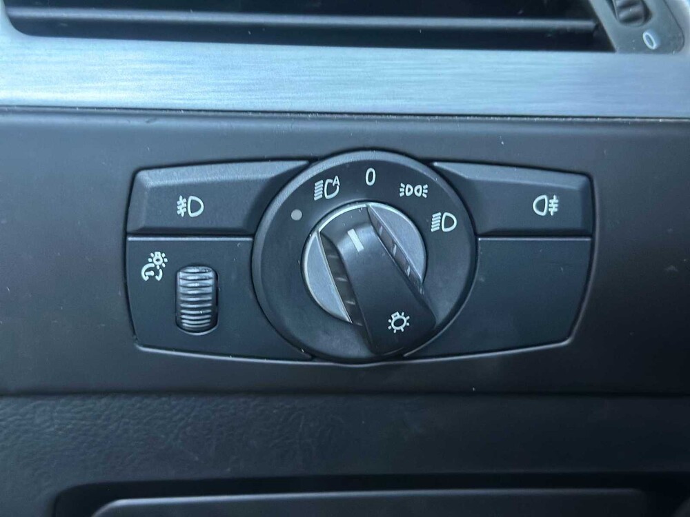 BMW 525i Touring Executive 218hp 2009 5-series E61, 02-LRN-4