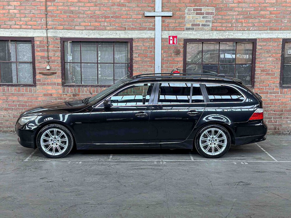BMW 525i Touring Executive 218hp 2009 5-series E61, 02-LRN-4