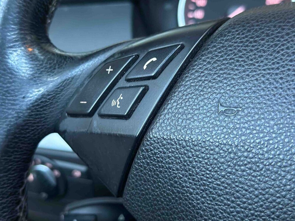 BMW 525i Touring Executive 218hp 2009 5-series E61, 02-LRN-4