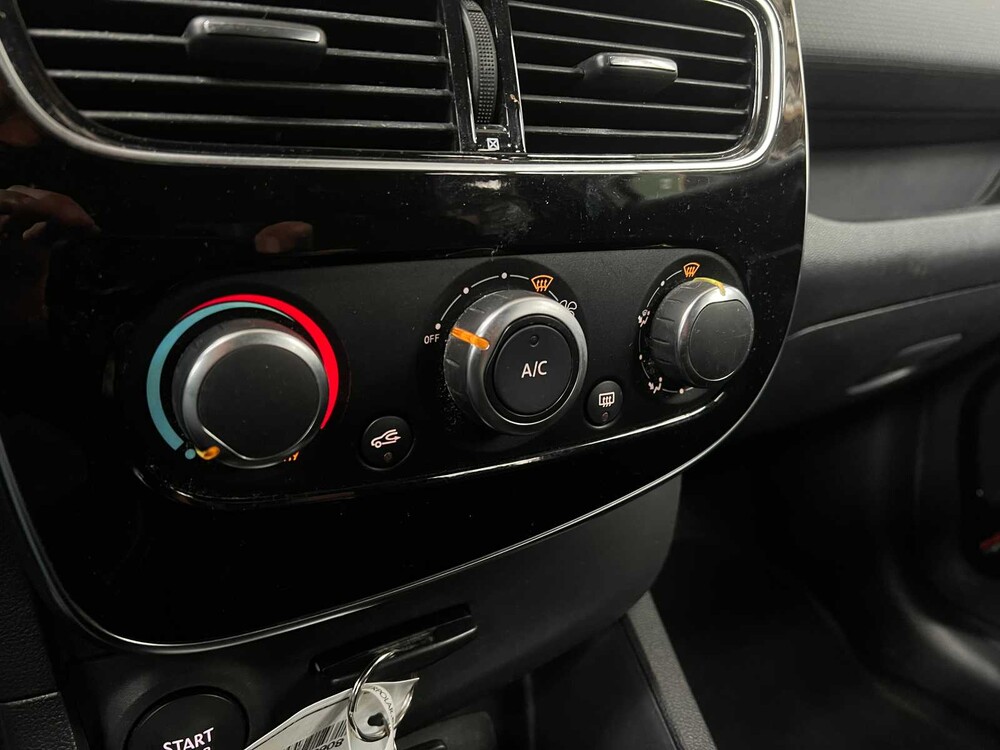 Renault Clio Estate 0.9 TCe Zen 90hp 2018, TN-529-B