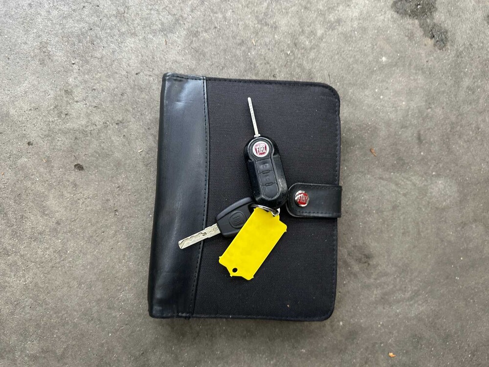 Fiat 500 1.2 Lounge 69hp 2010, 7-XLX-89