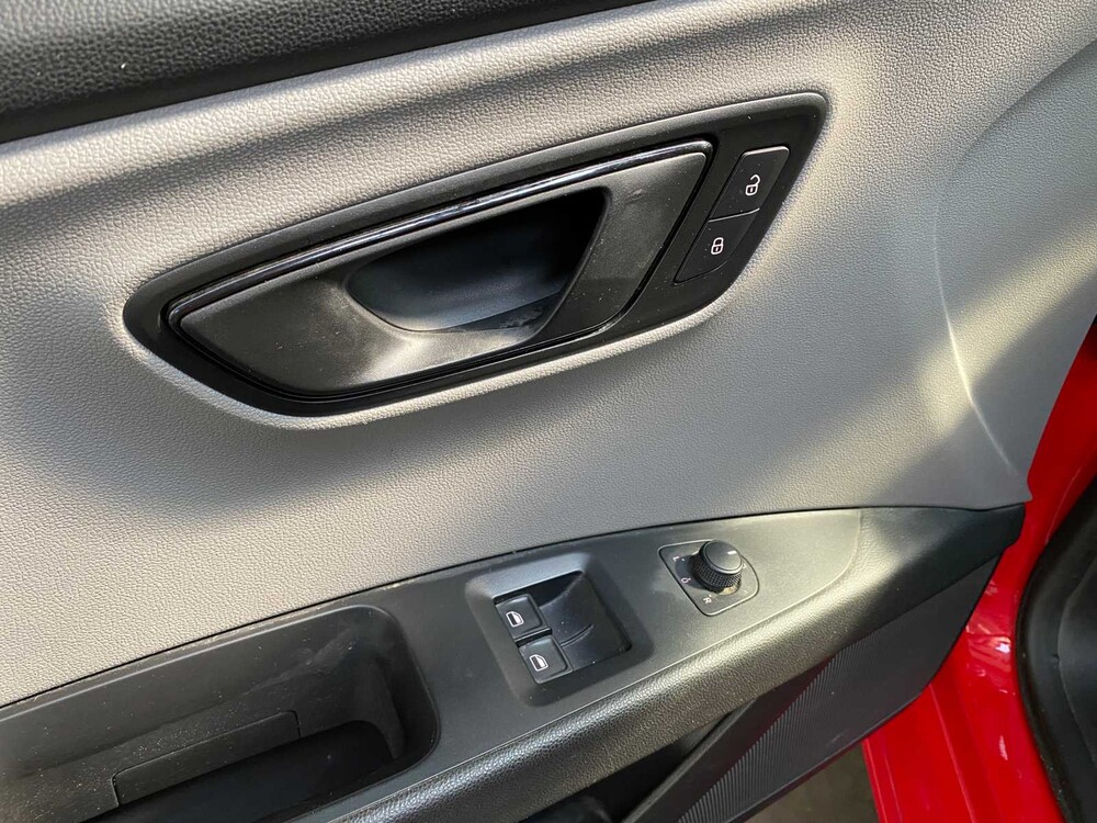 SEAT Leon 1.2 TSI Entry 86hp 2014, KP-268-D