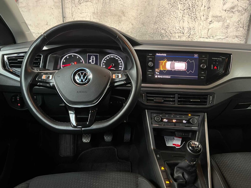 Volkswagen Polo 1.0 TSI Comf.l. Bus. 95hp 2021, L-610-PG