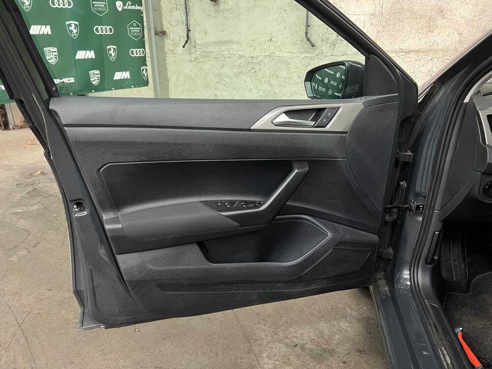 Volkswagen Polo 1.0 TSI Comf.l. Bus. 95hp 2021, L-610-PG