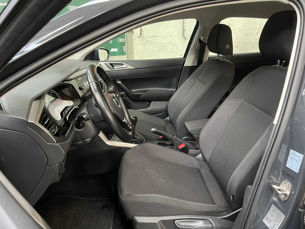 Volkswagen Polo 1.0 TSI Comf.l. Bus. 95hp 2021, L-610-PG