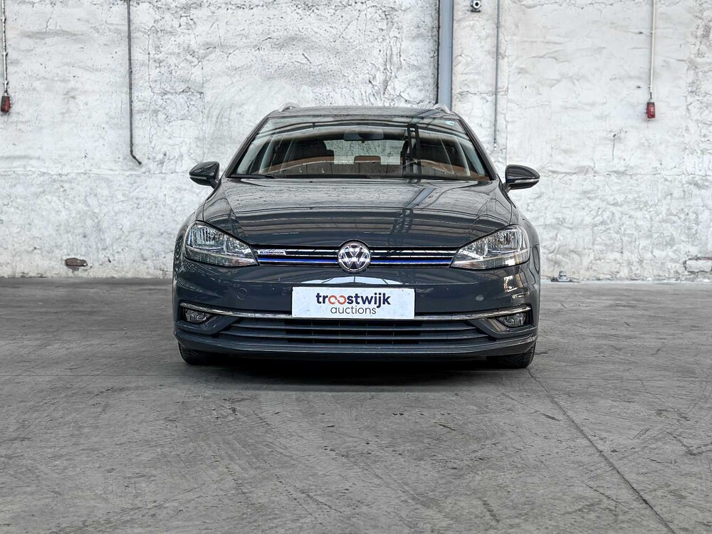 Volkswagen Golf Variant 1.5 TSI CL Bns 131hp 2019, G-820-LH