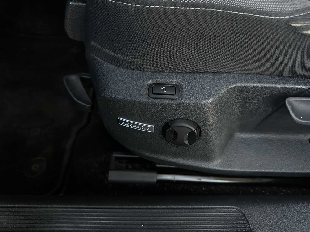 Volkswagen Golf Variant 1.5 TSI CL Bns 131hp 2019, G-820-LH