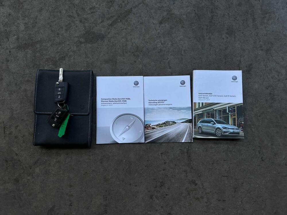 Volkswagen Golf Variant 1.5 TSI CL Bns 131hp 2019, G-820-LH